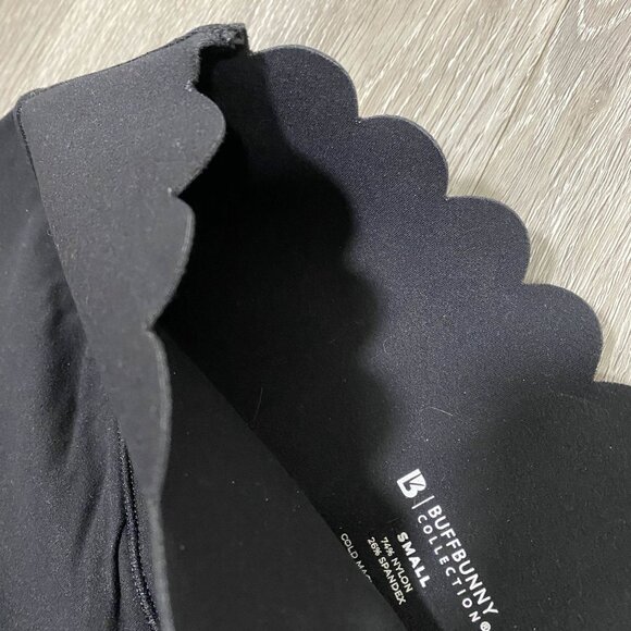 Buffbunny - Rosa Scallop Legging - Onyx Black - Picture 6 of 6